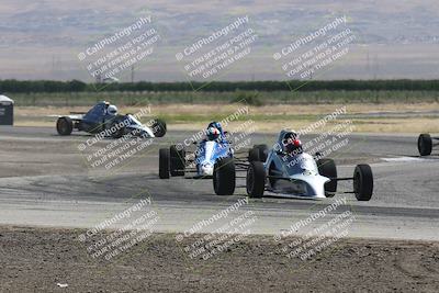 media/Jun-01-2024-CalClub SCCA (Sat) [[0aa0dc4a91]]/Group 4/Race/